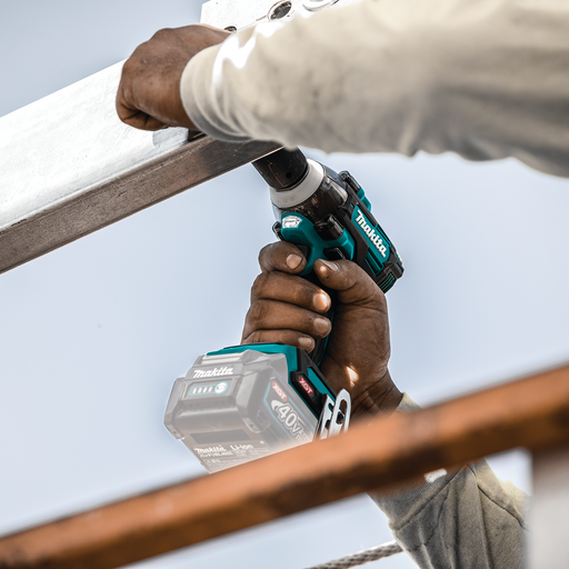 Makita GWT05Z 40V Max XGT 1/2" Impact Wrench (Tool Only) - Image 2
